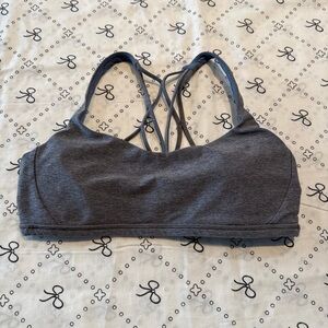 Lululemon grey sports bra size 6
